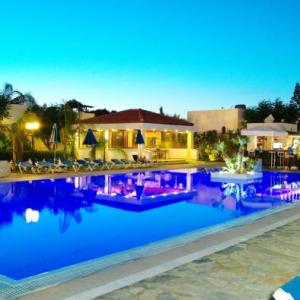 poza Hotel Camelot Royal Beds
