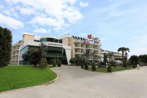 poza telefon Hotel Grand Ring