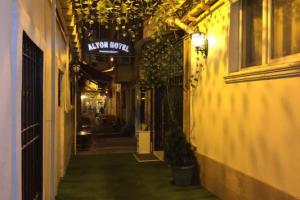 poza telefon Alyon Hotel Taksim