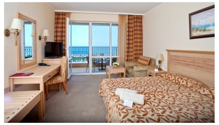 Dit Majestic Beach Resort poza 10