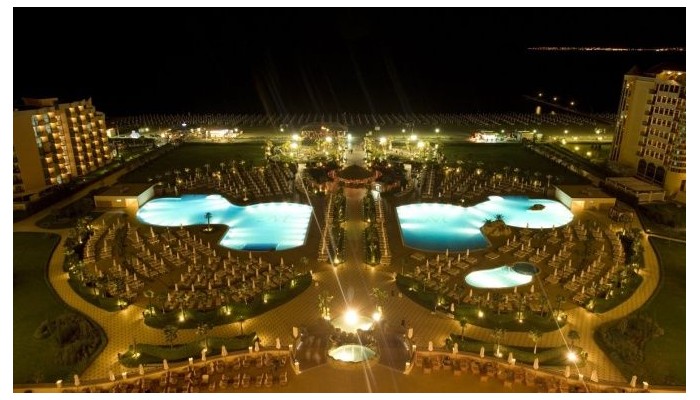 Dit Majestic Beach Resort poza 4