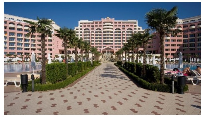 Dit Majestic Beach Resort poza 0