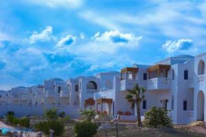 poza telefon Beach Safari Nubian Resort