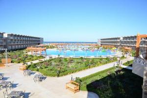 poza telefon Hawaii Paradise Aqua Park Resort