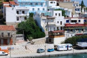 poza telefon Ikonomakis Apartments