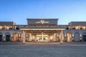 poza telefon The V Luxury Resort