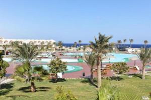 poza telefon The Three Corners Sea Beach Resort