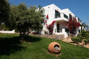 poza telefon Hersonissos Village Hotel & Bungalows