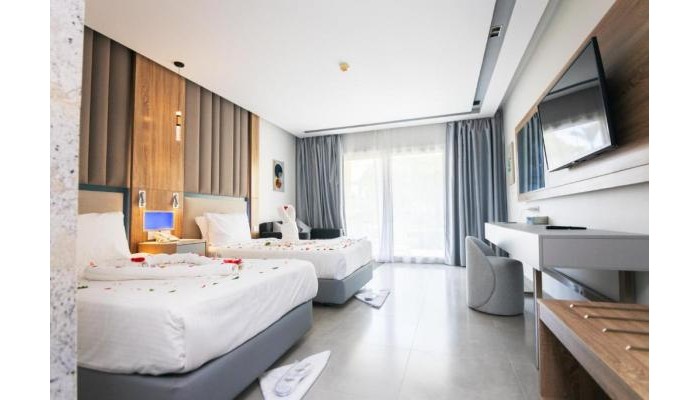 Hotel Titanic Beach Spa & Aqua Park poza 4